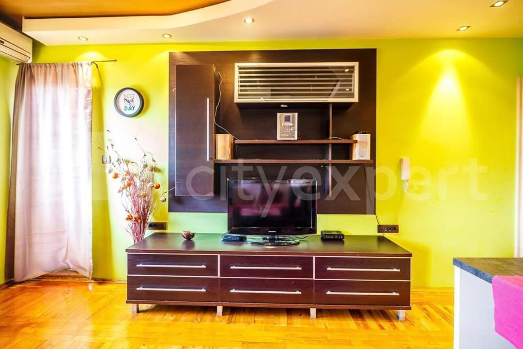 Apartment Lilly Νόβι Σαντ Εξωτερικό φωτογραφία